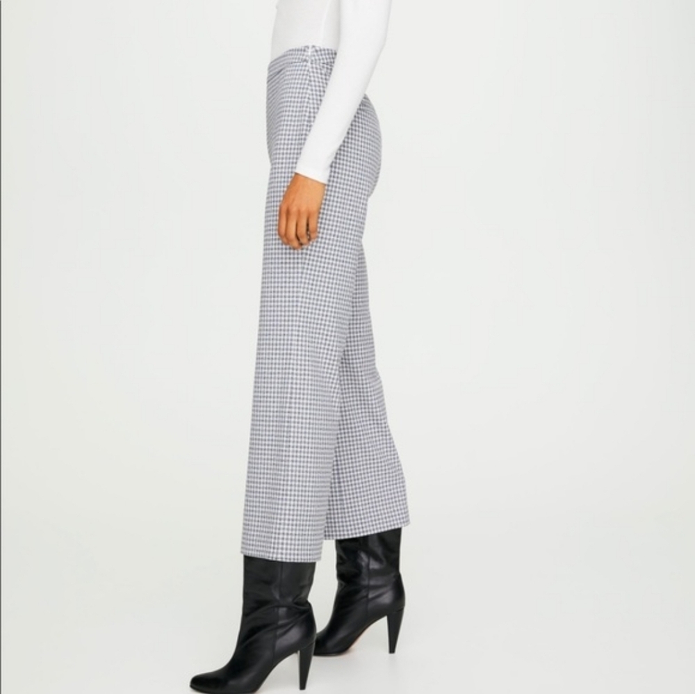WILFRED Gingham White Kick Flare Pant Size 00 Aritzia